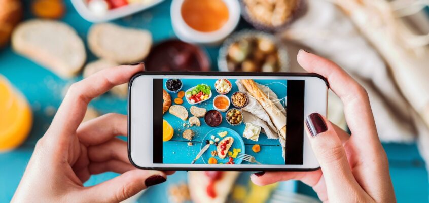 Move over unicorn lattes, there’s a new Instagram trend in town: Normal-looking food