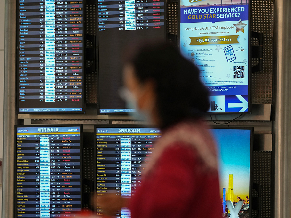 Passengers need more than apologies from airlines after holiday chaos